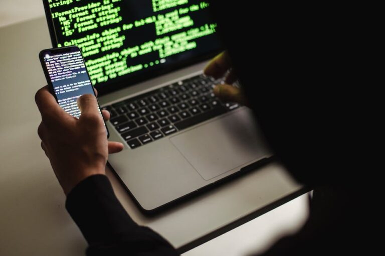 Wie übertrage ich Daten von meinem Handy auf den PC?